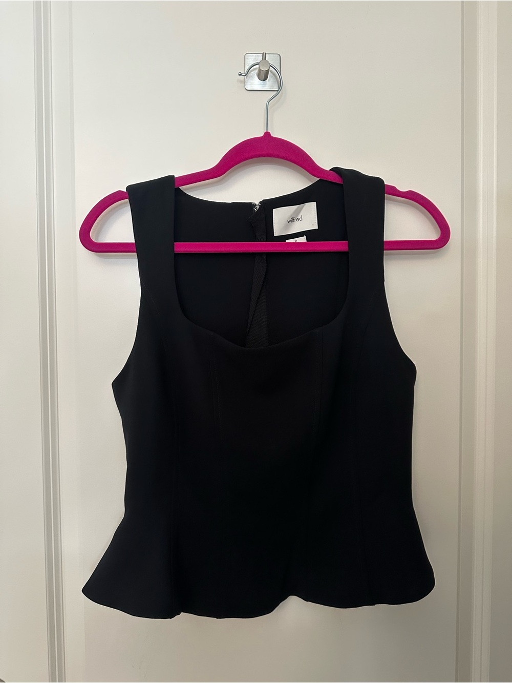 EUC ARITZIA x WILFRED - Black Rhodora Peplum Bustier Top, Medium
